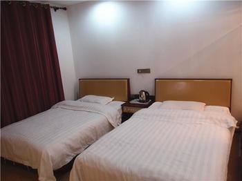 Longtai Star Hotel Qingdao Exteriör bild